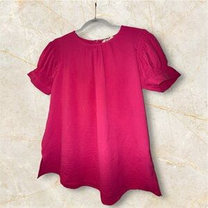 Chic Fuchsia Women's Blouse - work appropriate top - small. Worn once - euc